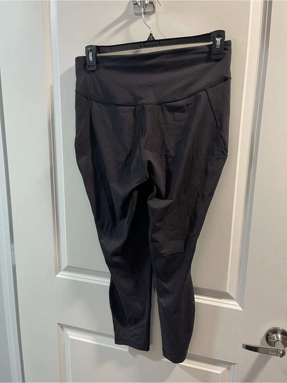 lululemon athletica Black High-Rise Capri Leggings Have Hole - Picture 4 of 6